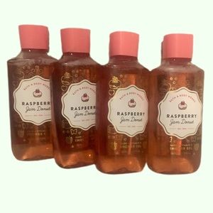 4 full sized B&B works shower gels